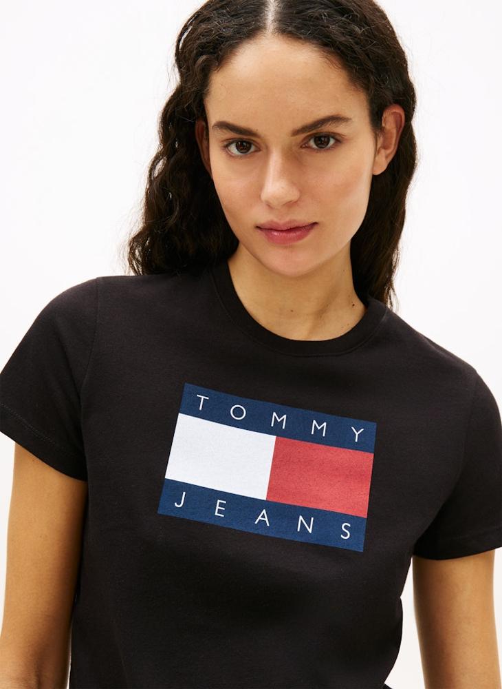 TOMMY JEANS Logo Crew Neck T-Shirt - Image 4
