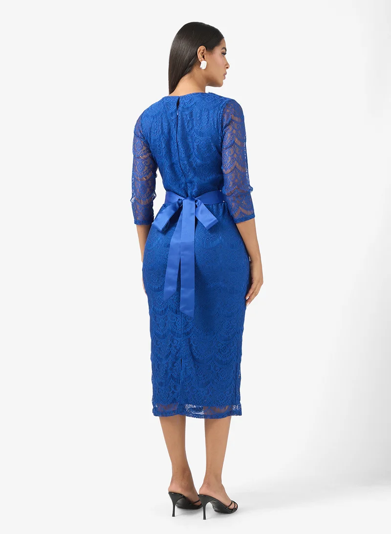 جولدن ابل فستان ضيق دانتيل