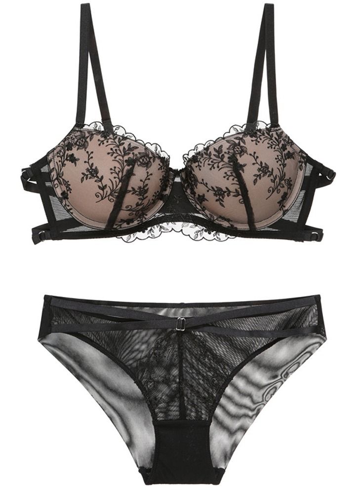 Comfy Lace Embroidery Bra And Panty Set