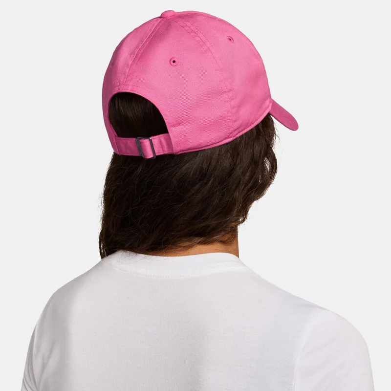 Nike Men's Club Unstructured Futura Cap