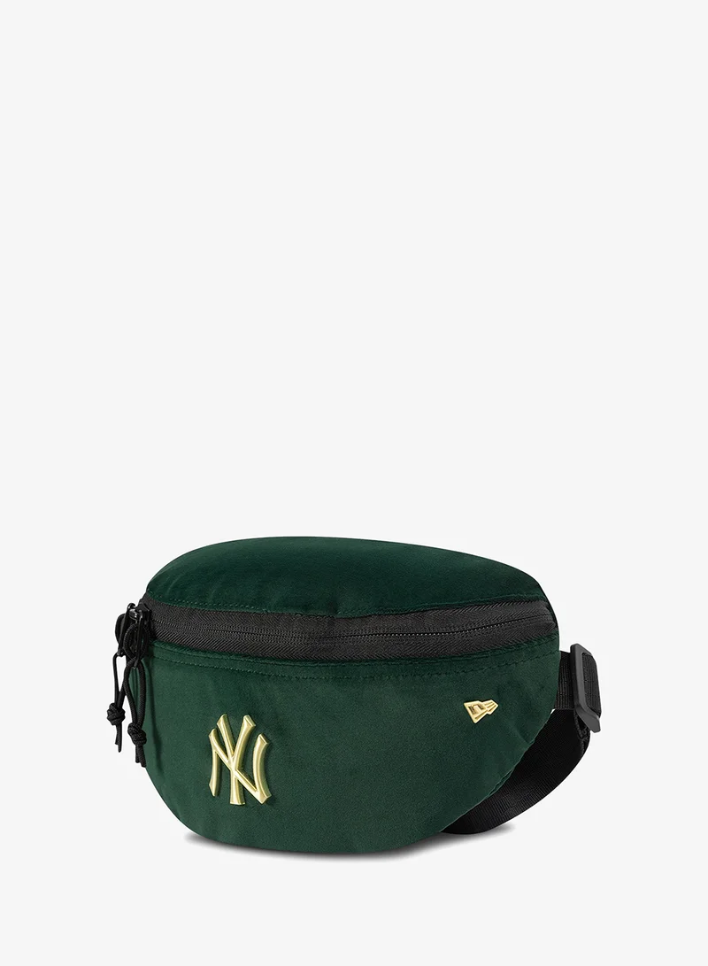 New Era Black Men's MLB New York Yankees Velour Pin Waist Bag for Men | Best Price UAE