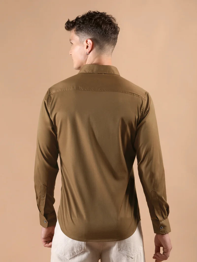 Beyoung Brown Solid Regular Fit Shirt