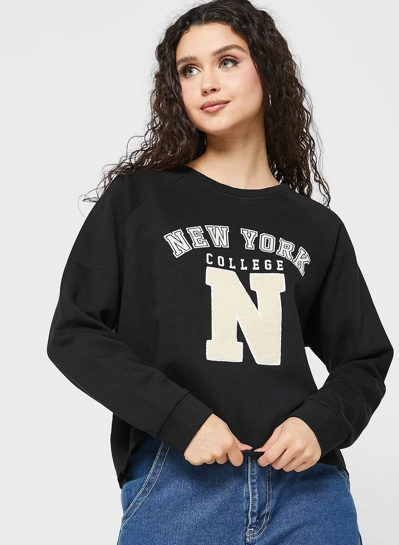 Jacqueline de Yong Graphic Knitted Crop Sweatshirt