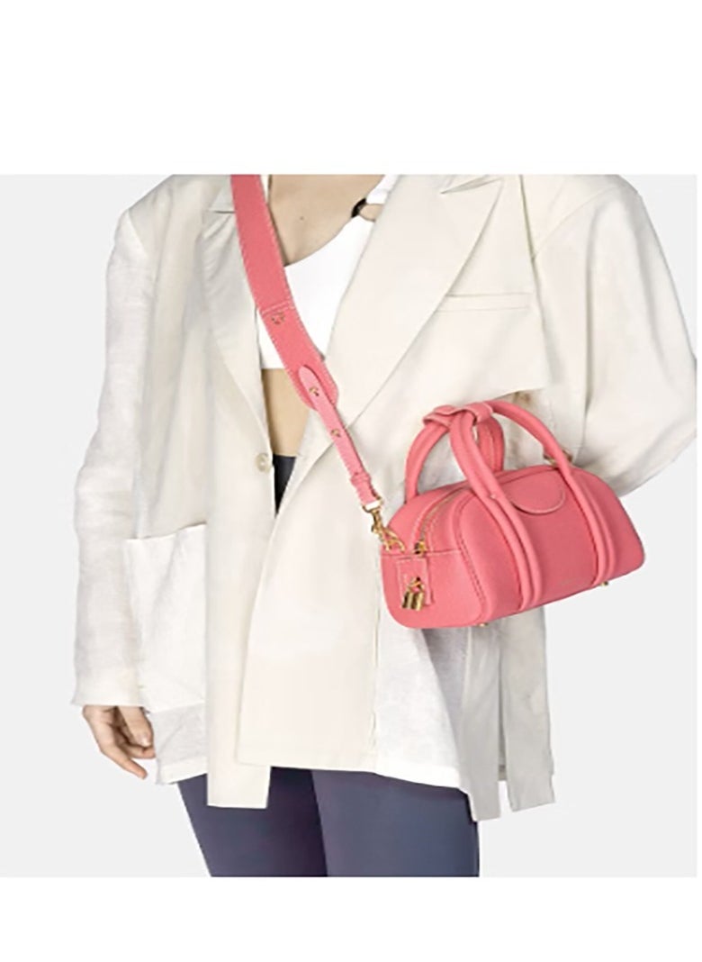 سونغمونت The Small yet Stylish Simple Bowling Crossbody Bag: An Essential for Fashion Trendsetters  - Image 2