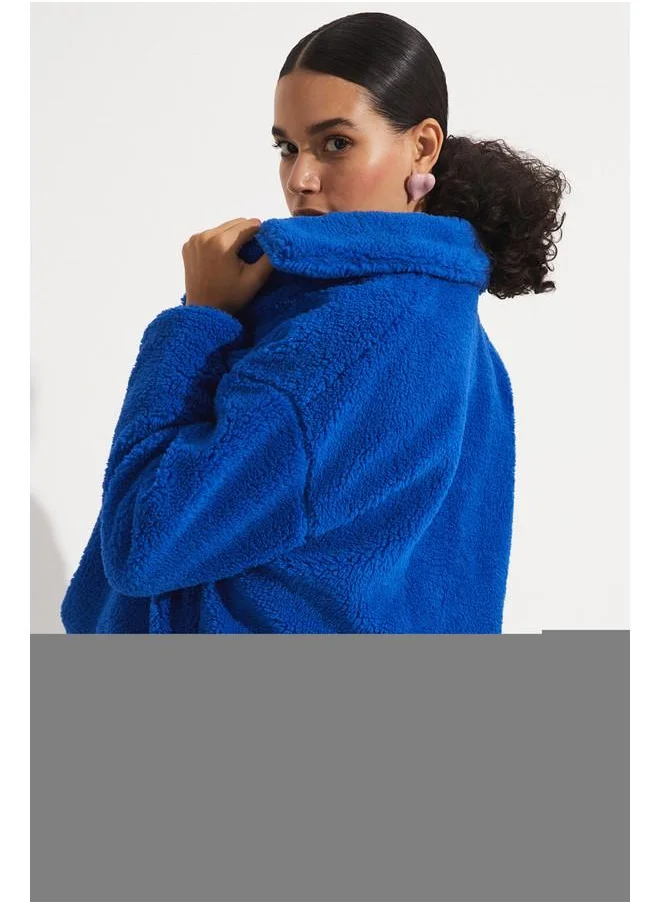 جون June Button Detailed Plush Coat Saxe