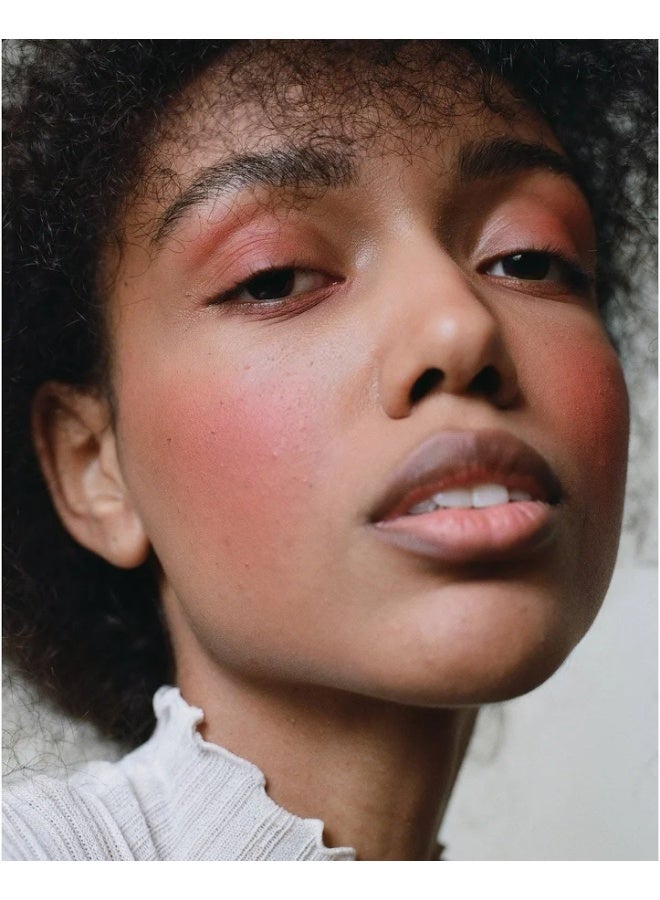 Mádara Magnetic Blush Mineral Cheek Blusher 2 Bare Blossom 6g - Image 3