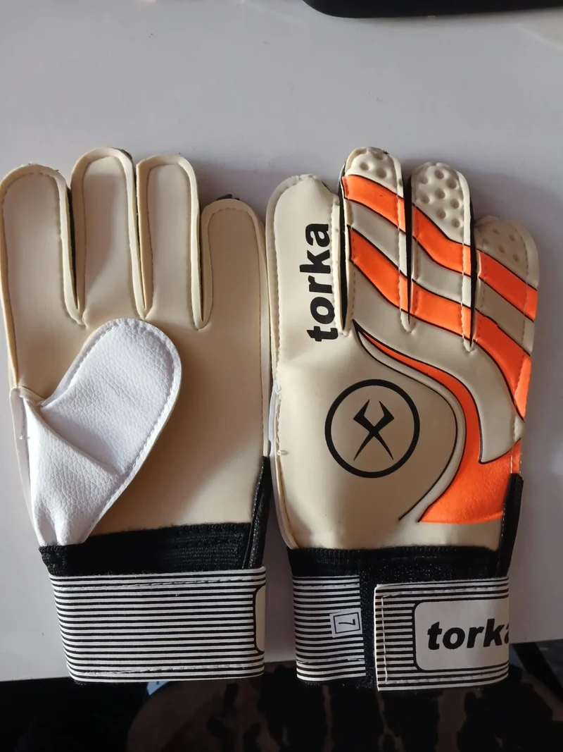 توركا Goalkeeper Gloves