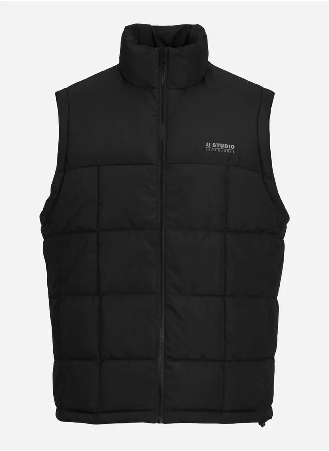JACK & JONES Solid Full Zip Quilted Gilet