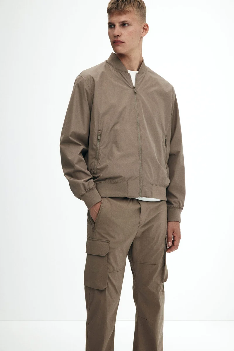 H&M Regular Fit Nylon cargo trousers