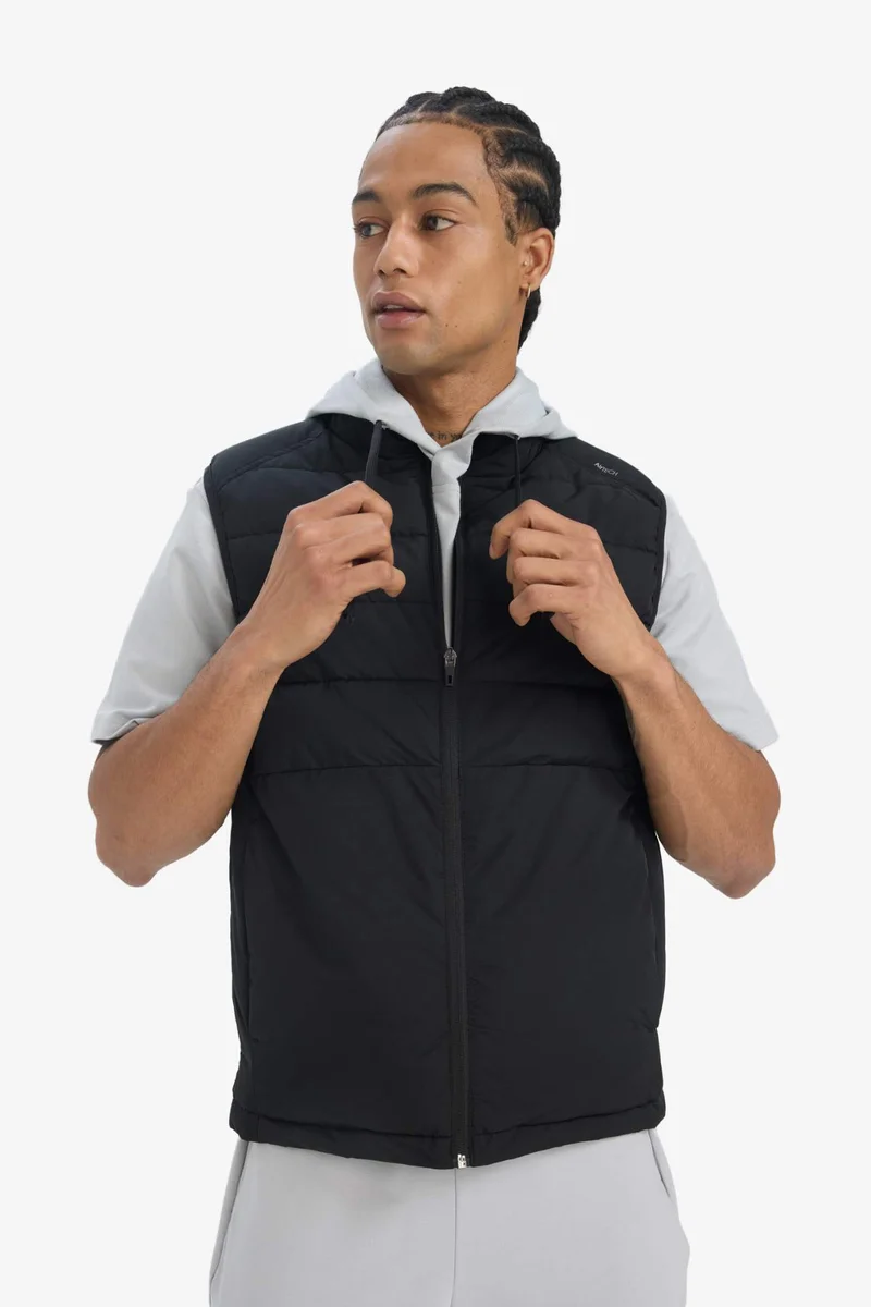ديفاكتو DeFactoFit Slim Fit Waterproof Zippered Puffer Vest