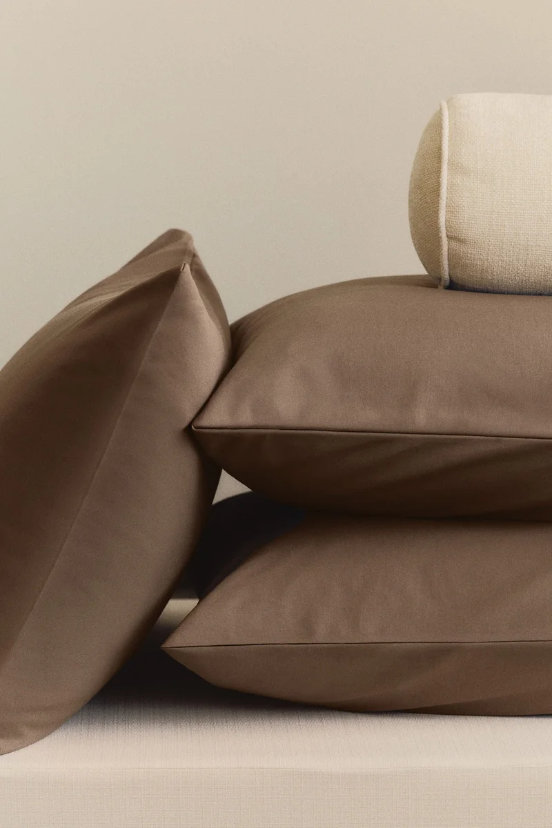 H&M 2-pack cotton pillowcases