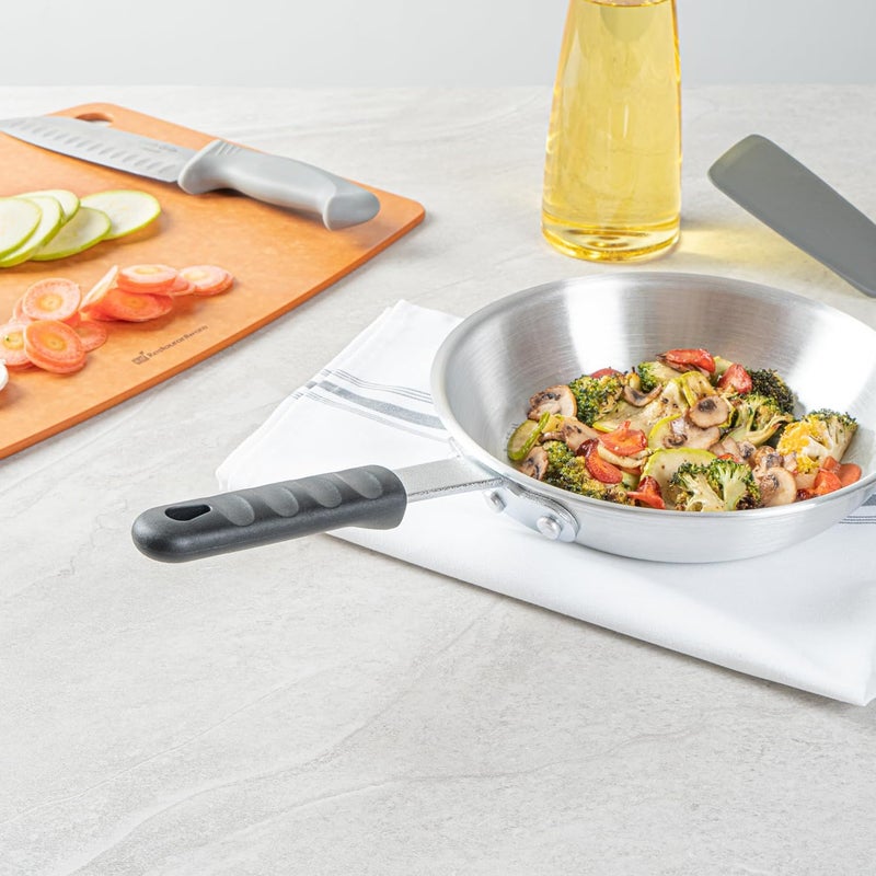 Restaurantware Restaurantware  Met Lux Pan Handle Sleeve 1 Removable Pan Handle Cover  Fits 8inch and 9inch Pans Aluminum Pans Sold Separately Black Silicone Handle Holder Sleeve Dishwashable NoSlip  - Image 3