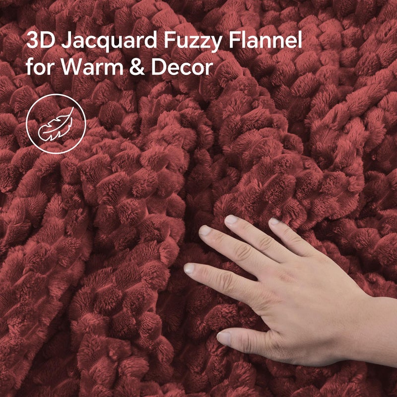 BEDELITE Fluffy Queen Comforter Set - Burgundy Fleece Soft Comforter for Queen Size Bed, Luxury Warm Bedding Set for Winter, Fuzzy Bed Set 3 Pieces (1 Comforter, 2 Pillowcases) - Image 2