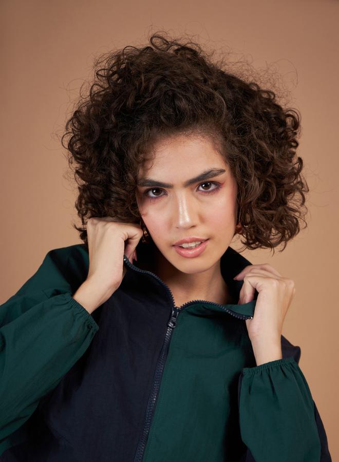 SASSAFRAS Color Block Parachute Zipper Jacket by Styli  - Image 4