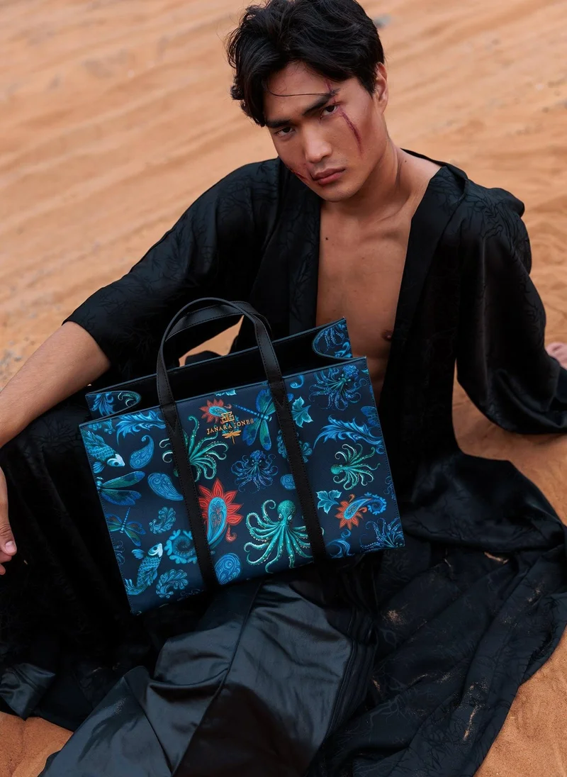 جانارا جونز حقيبة توت بتصميم أولد موني