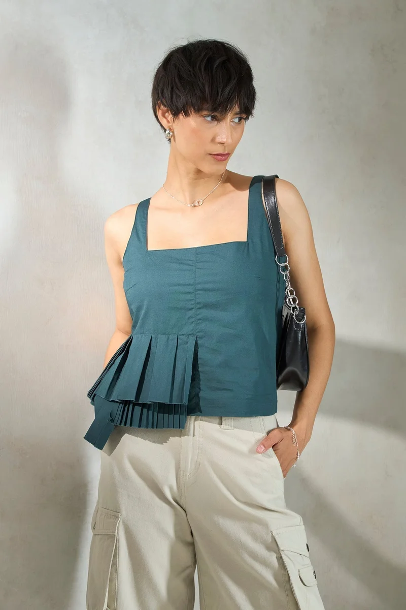 Virgio Cotton Stretch Daywear Dip Hem Pleat Tops for Women