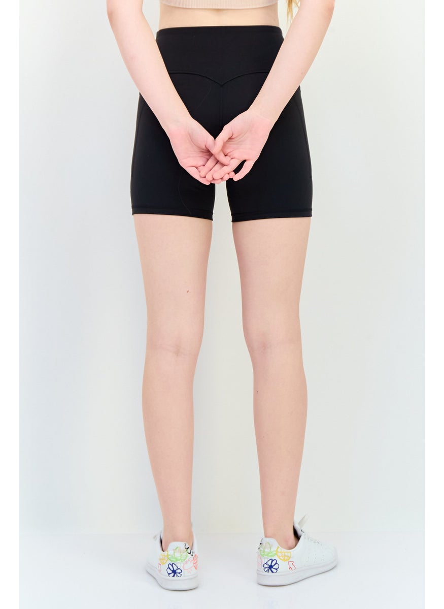 PUMA Women Sportswear Fit Training Short, Black  - Image 3