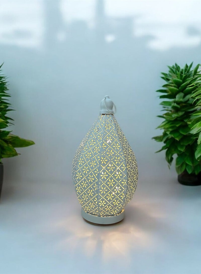 Sajadati  Premium Ramadan Gift Set – Luxury Violet Turkish Prayer Mat (120x60 cm) & Elegant Gold Lantern with Lights – Islamic Gift for Ramadan, Eid, Muslim Prayer Rug & Home Décor - Image 3