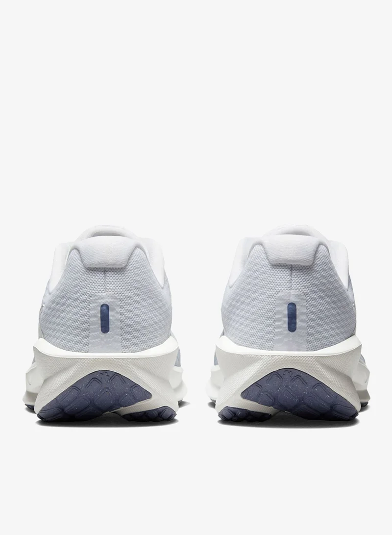 نايكي داون شيفت