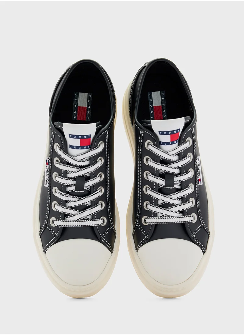 TOMMY JEANS Logo Detail Lace Up Low Top Sneakers