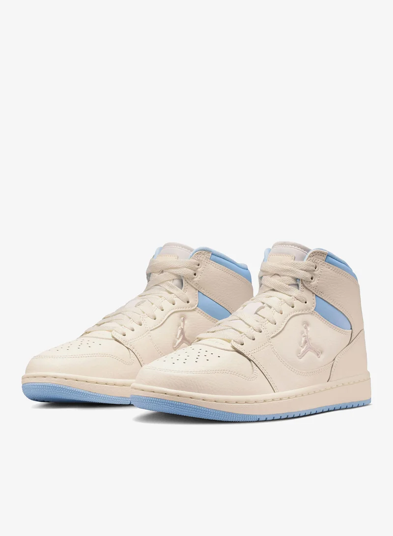 جوردن Women's Court Connect Mid Shoes