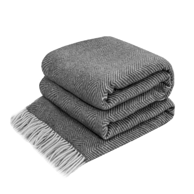 LYHome Merino Wool Blanket  Large Throw Bedspread for Sofa Bed Single Double Size Cosy Throws for Sofas  Beds Soft and Warm Blankets Picnic Camping 55x79 in  140x200 cm  Grey  White Chevron
