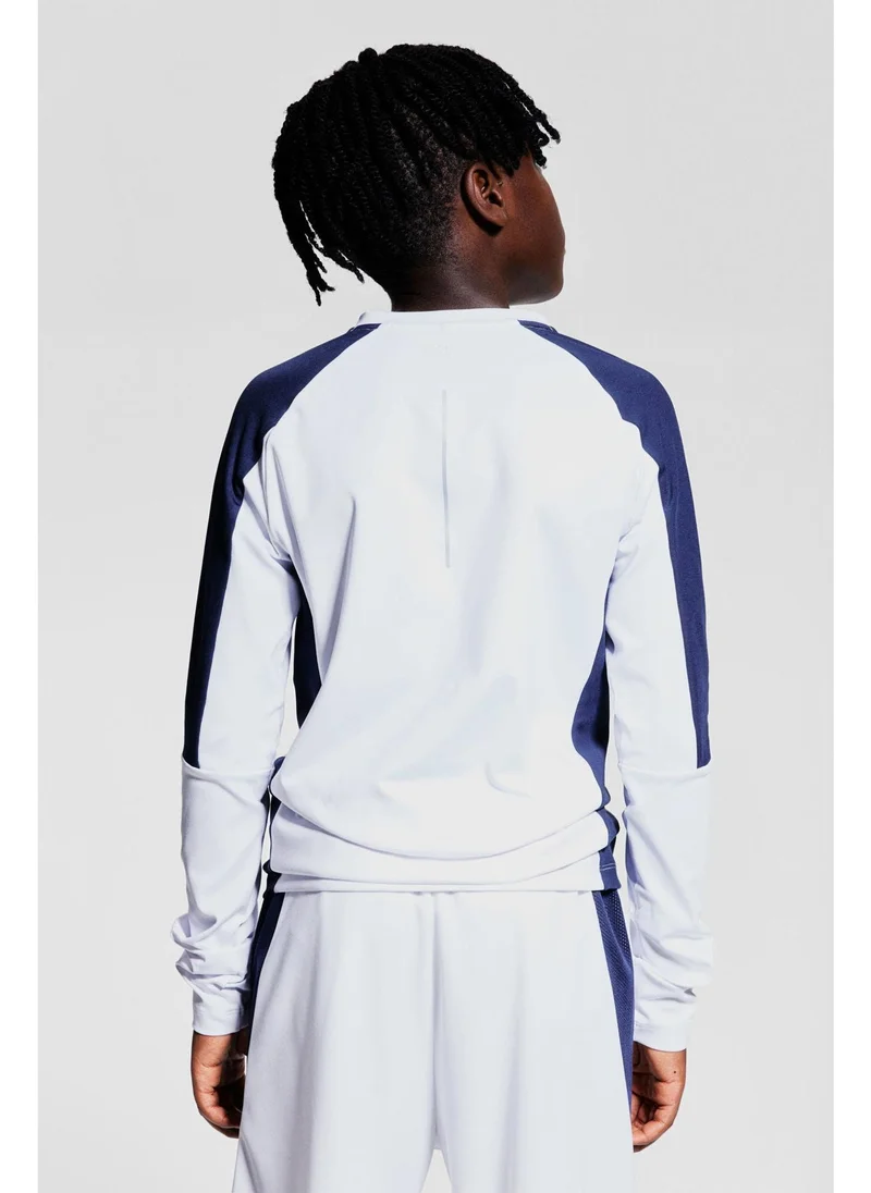 H&M Mid layer football top with DryMove™
