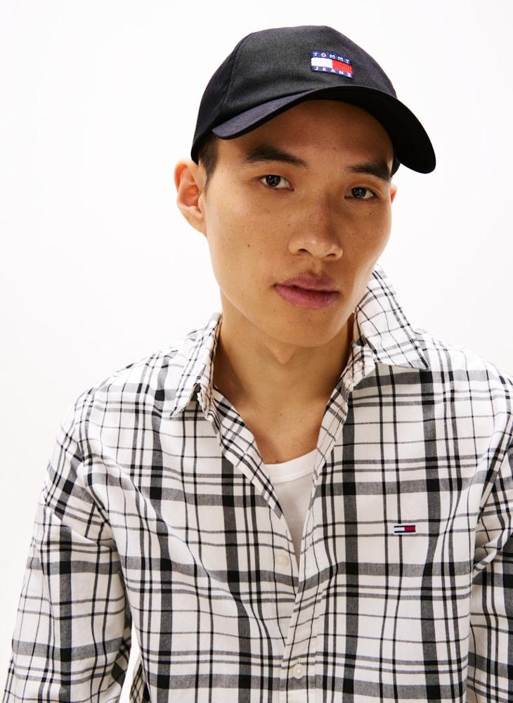 TOMMY JEANS Logo Curved Peak Cap - Image 4