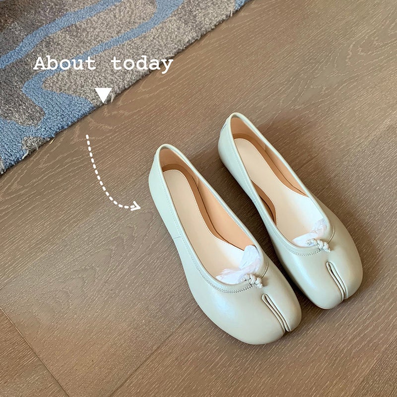 متوفر في المخزون ويشحن على الفور! أحذية ونج شياودو ذات الأصابع المنفصلة للنساء، 2025 أحذية مسطحة جديدة ضحلة للنساء، ربيع وصيف - Image 3