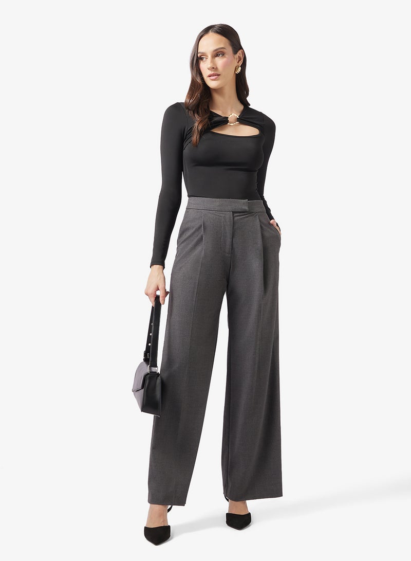 ELLA Fiited Top With Neck Cut Out Detail - Image 4