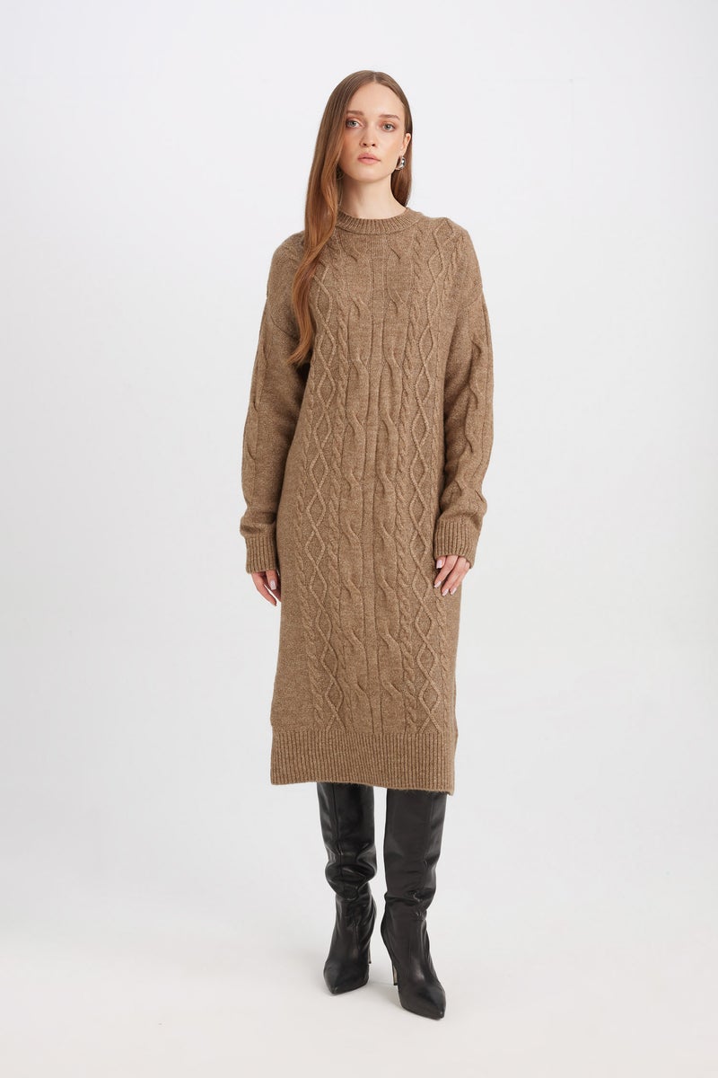 DeFacto Brown Woman Regular Fit Crew Neck Dress Casual - Image 1