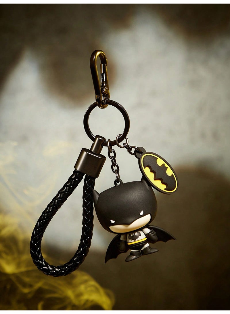 سلسلة مفاتيح بتصميم بات مان – إكسسوار عصري ومتين للاستخدام اليومي - Image 1