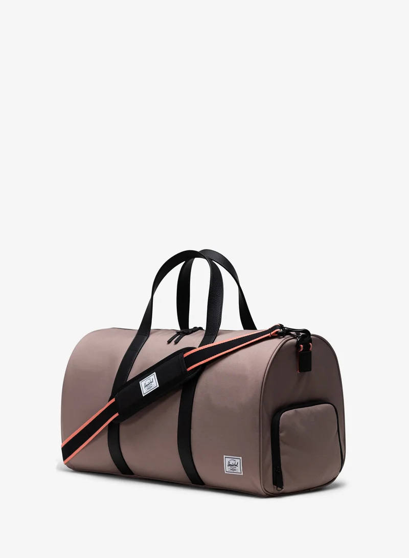 هيرشل سبلاي كو حقيبة دافل رواية