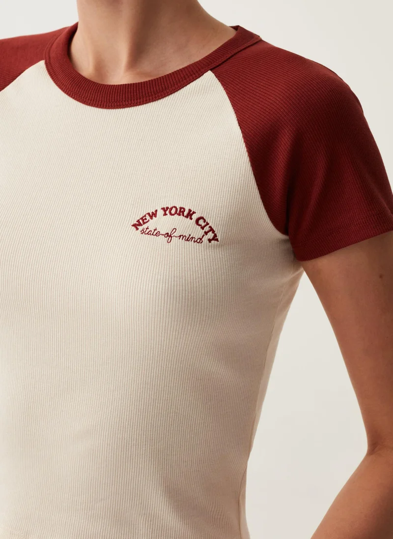 او في اس Ribbed T-Shirt With Raglan Sleeves