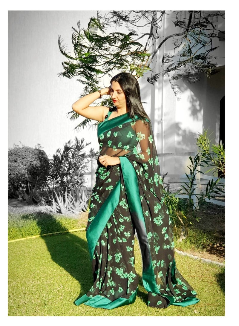 Grab Mantra Green Saree With Floral Print On A Dark Background Flower Print Saree With Green 5 Inch Border Na Unstitched Green Satin Silk Blouse  - Image 5