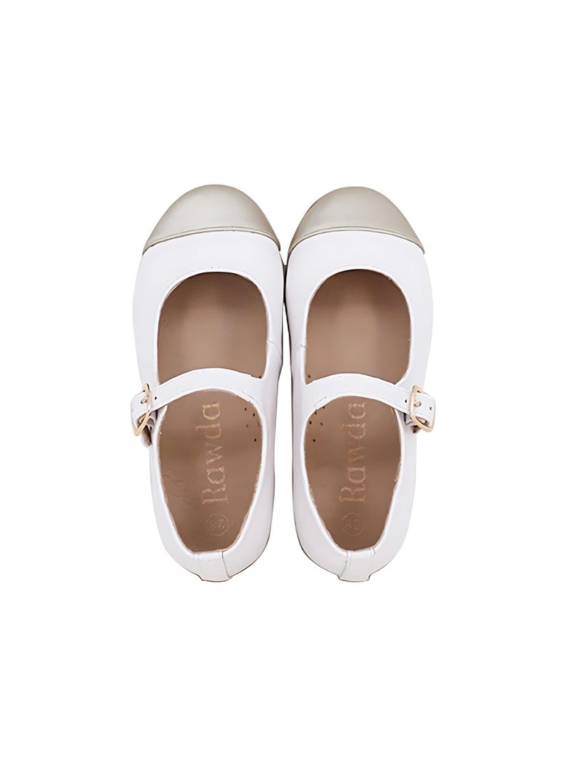 Rawda Girls White Flats with Gold Toe Cap - Image 3