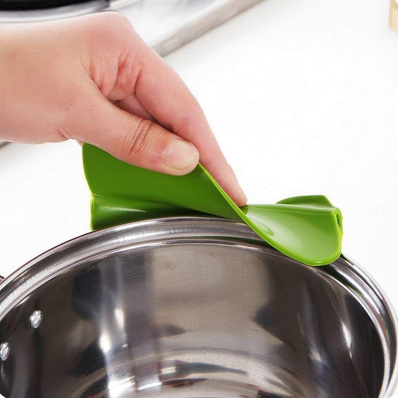 KREZON KREZON Silicone Slip On Pour Spout for Pots Pans Bowl Jars Kitchen Essential and Other Kitchen Gadget Tool Organizer Silicone Funnel Kitchen Gadget Tool Multicolor 1PC - Image 4