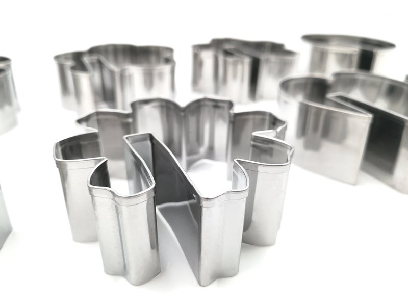 JOKUMO Bite Sized Over the Edge Mug Rim Cookie Cutters Set - 8 PC High Grade 430 Stainless Steel -Hexagram  Circle  Heart and 5 variation of Flower - Image 3