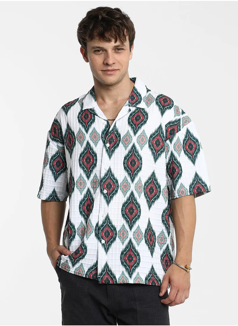 كامبوس سوترا Men's Chalk White Ikkat Motif Oversized Shirt