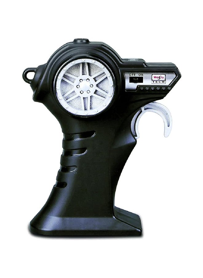 Maisto 1:24 Scale Radio-Controlled Mercedes-Amg F1 W12 E-Performance! This Is A Cool Model, Especially For Formula 1 Fans.  - Image 3