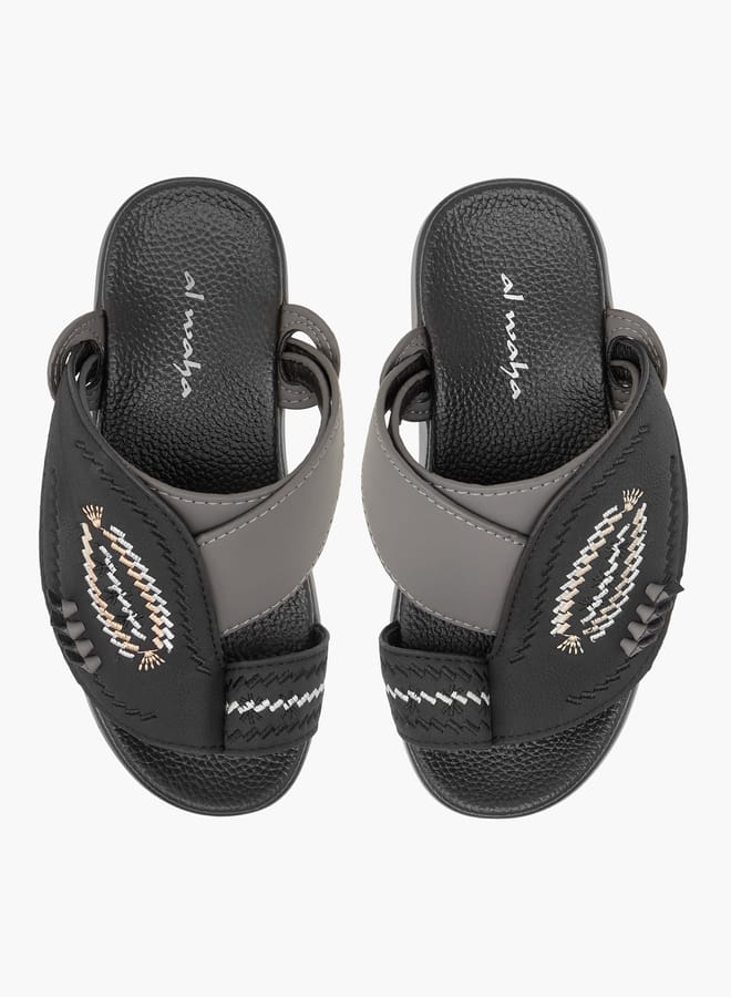 الواحة صنادل عربية ولادي مطرزة سهلة الارتداء مع تفاصيل حلقة عند الأصابع - Image 2