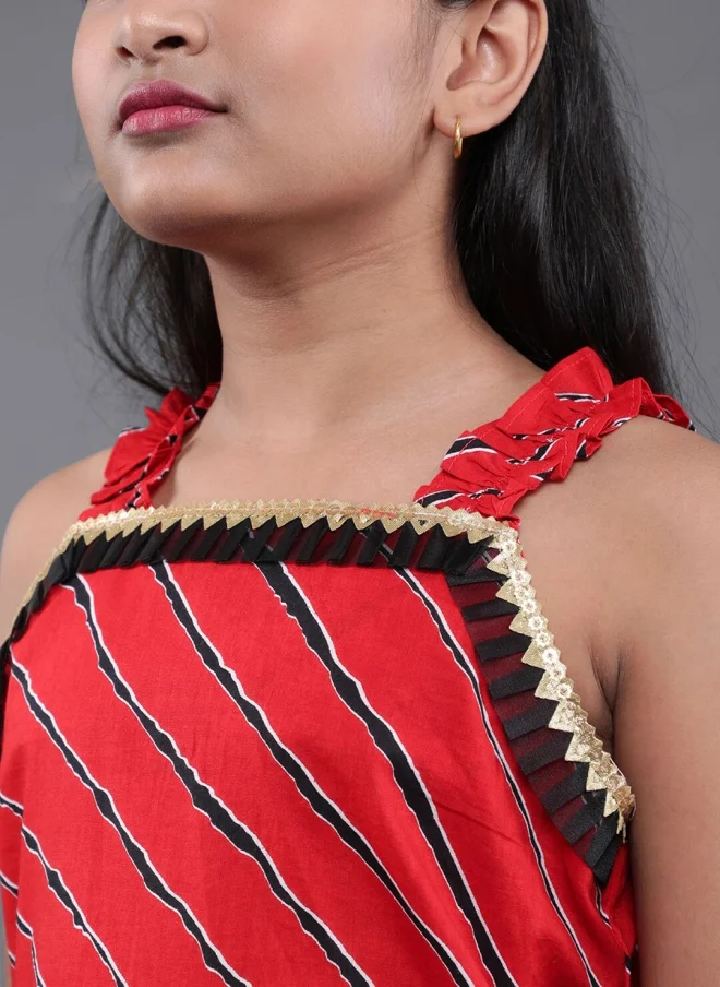 أيه كيه إس Red Leheriya Printed Kurta Set for Girls