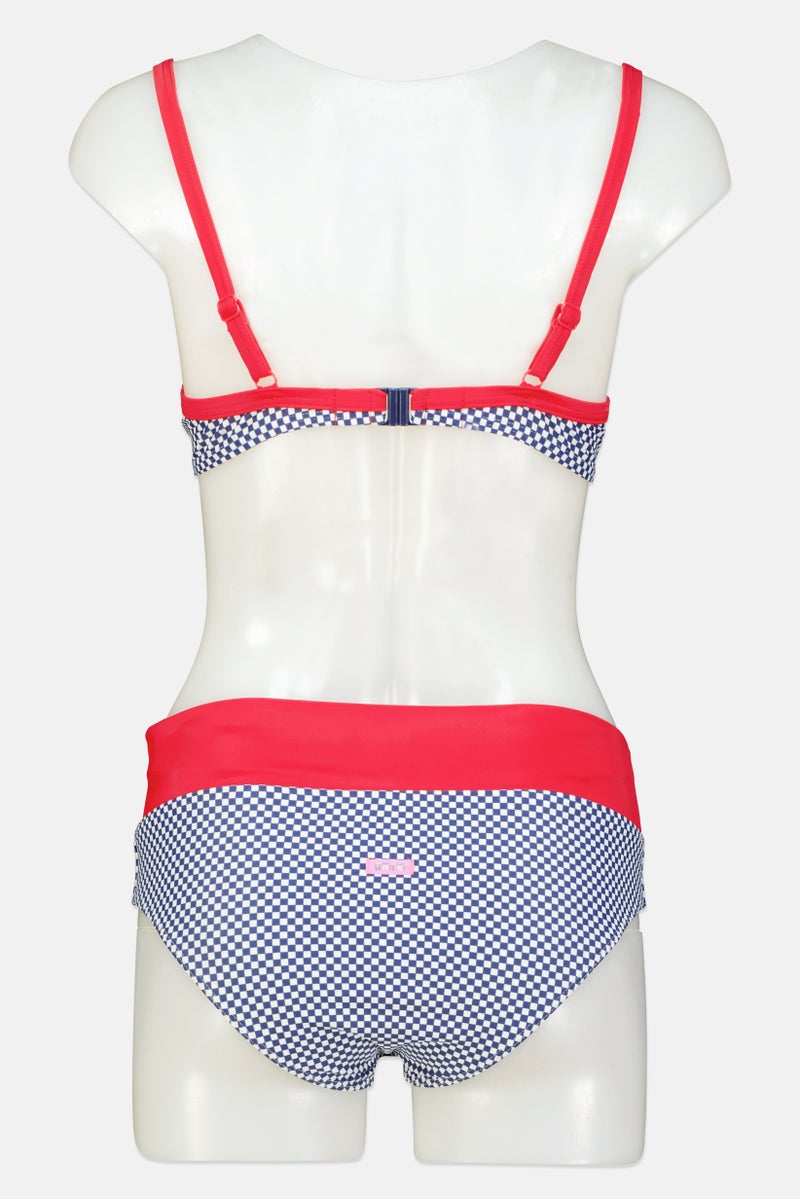 arena طقم بيكيني مكون من قطعتين للنساء، مزخرف بمربعات، متعدد الألوان - Image 3