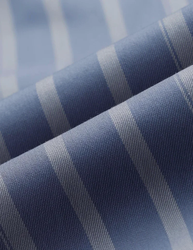 Arrow Vertical Striped Manhattan Slim Fit Shirt