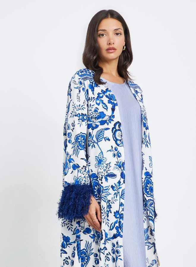 ستايلي عباية بطبعة زهور وأكمام بشراشيب
