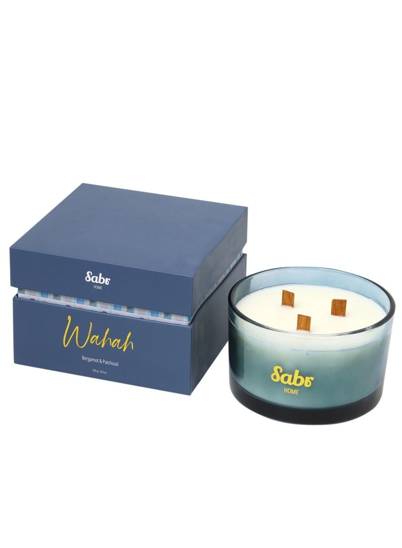 Sabr Wahah Wood Wick Candle, Bergamot & Patchouli, 520g  - Image 1