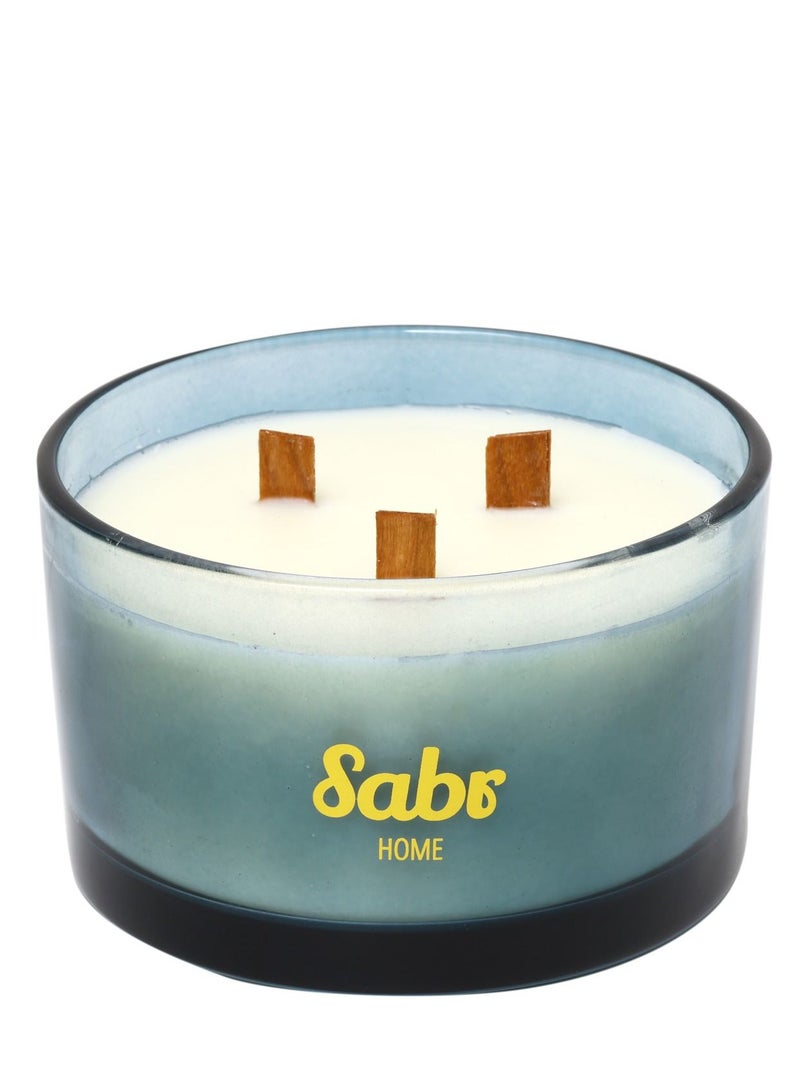 Sabr Wahah Wood Wick Candle, Bergamot & Patchouli, 520g  - Image 2