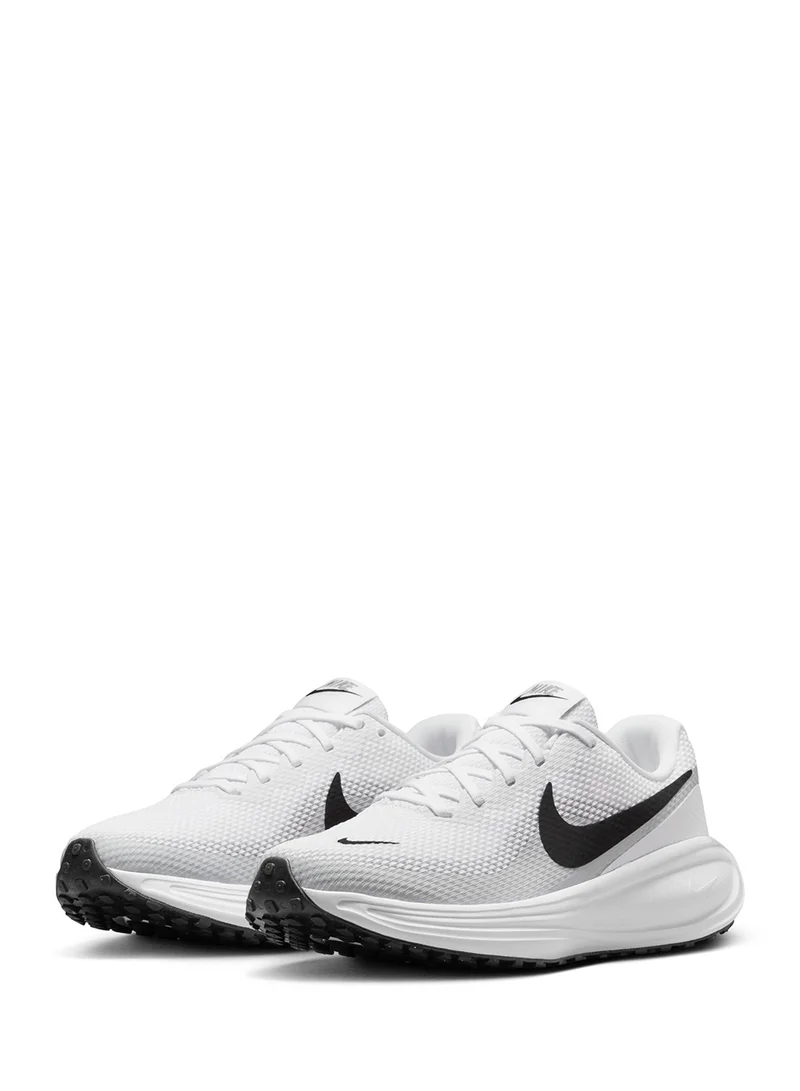 Nike Revolution 8 Wide