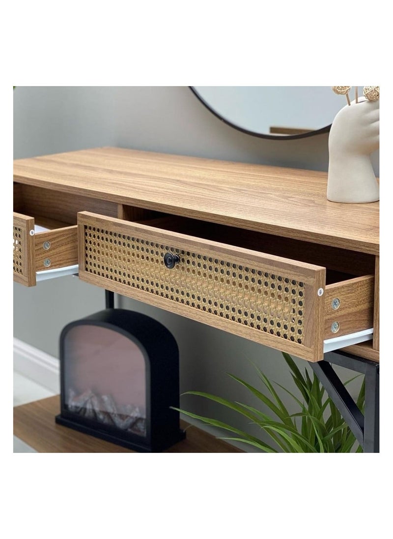 Private House - console - Image 1