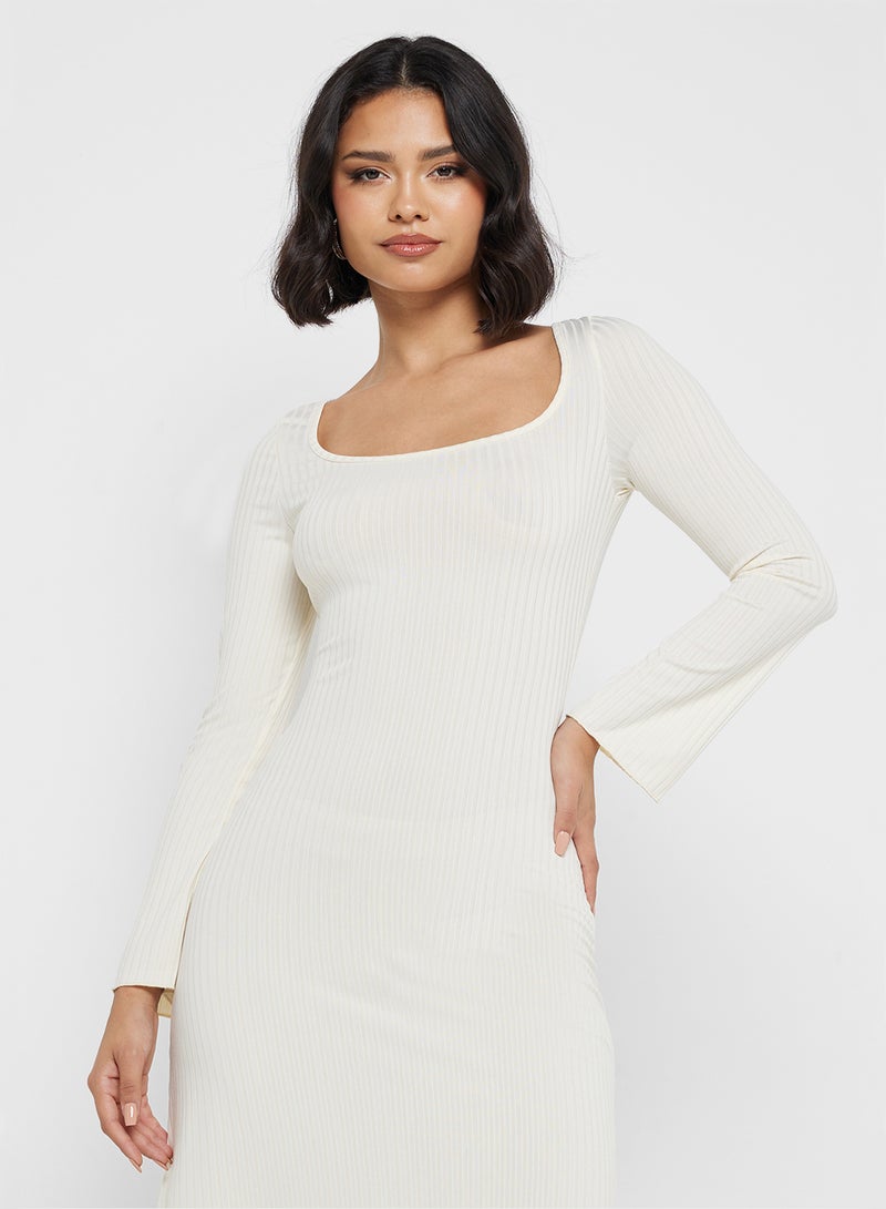 جينجر فستان ميدي مضلع - Image 3